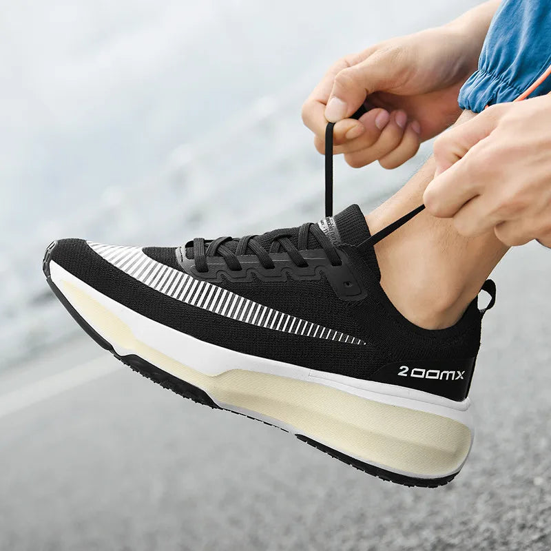 Men's Sports Shoes Flying Woven Running Shoes Spring and Autumn Low-top Net Cloth Shoes Cushioned Non-slip Outdoor Jogging Shoes