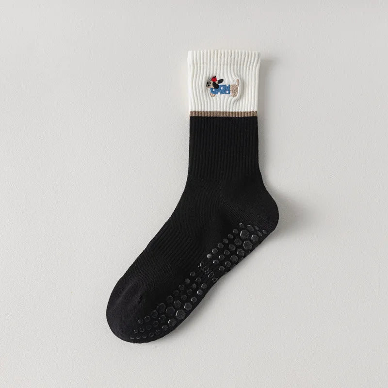 Yoga Socks Women Silicone Anti-slip Professional Indoor Workout Pilates Socks Cartoon Dog Embroidery Cute Fitness Sports Socks